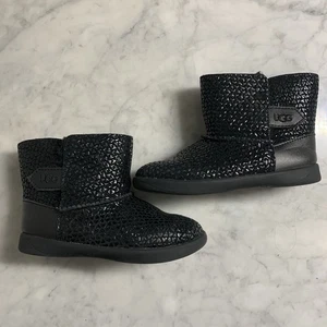 Ugg Girls Keelan Gel Heart Boots Black Size 11T - Picture 1 of 11