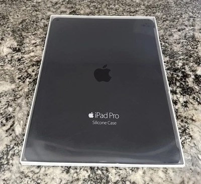 Apple MKOD2ZM/A 12.9" Ipad Pro Silicone Case Charcoal Gray - New/SEALED - Image 1 of 4