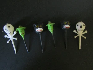 Cupcake vintage spettrale Halloween picks 6 PEZZI strega, gatto spaventato, scheletro - Foto 1 di 3