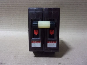 Wadsworth A250NI 2-polig 50 Amp 240V Leitungsschutzschalter Kunststofffüße A250 MÄNGEL #32 - Bild 1 von 2