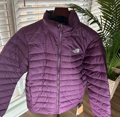 The North Face Thermoball 夹克男式 S 黑醋栗全拉链绗缝 APP2398 — 第 1/4 张图片