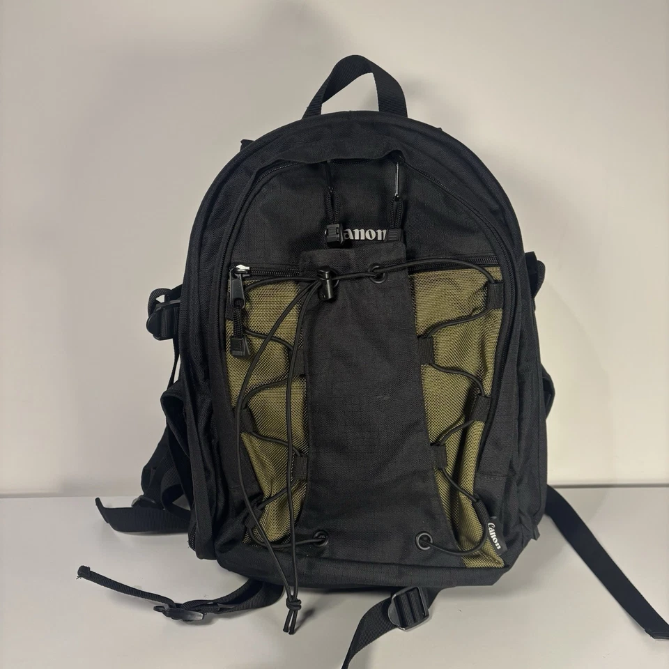 Canon Deluxe Camera & Lens Storage Backpack 200EG Black with Army Green - Image 1 of 4