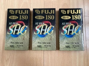 FujiFilm Super SHG HiFi E-180 VHS Format Videokassetten x3 nagelneu versiegelt unbenutzt - Bild 1 von 2