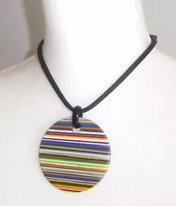 Collar Colgante Grande Sobral Terra Day Rayas Multicolores Hecho por Artista - Imagen 1 de 6