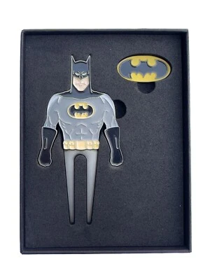 Batman Golf Divot Tool and Ball Marker in Box - Great gift !!! - Image 1 of 4
