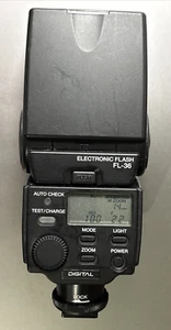 Olympus FL-36 Shoe Mount Electronic Digital Flash - Picture 1 of 11