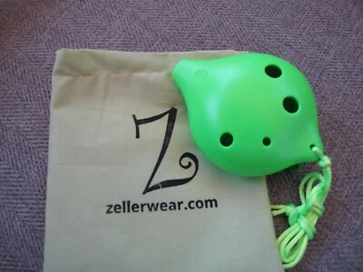Música Alto C de plástico verde Ocarina de 6 agujeros con bolsa Foto 1 de 4