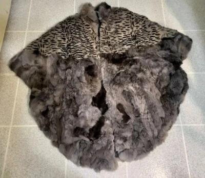 Vintage Bermans Dyed Rabbit Fur Shawl/Jacket/CoverWomen's Outerwear RN 45820 - Image 1 of 4
