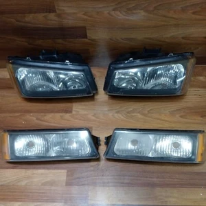 GM 2003-2007 Avalanche Suburban Silverado Genuine Left Right Headlight 15207138 - Picture 1 of 12