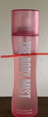 身体喷雾 ~ 维多利亚身体 ~ 维多利亚的秘密身体喷雾 8.4 盎司 — 第 1/4 张图片