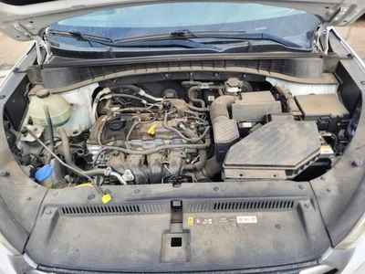 Used Cooling Module fits: 2017 Hyundai Tucson Cooling Fan on fan shroud naturall Foto 1 de 4