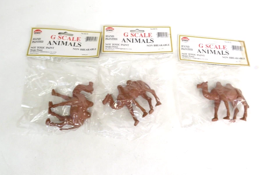 Model Power No.1670 Camel Figures, Pack of 3, G Scale, Brand New Condition - Image 1 of 1