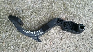- Pedal de embrague SAAB 9-3 2004 1,8 L - Imagen 1 de 2