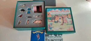 Britains Home Farm Farmyard set 8705. 1994 Vintage. N/Mint - Picture 1 of 5