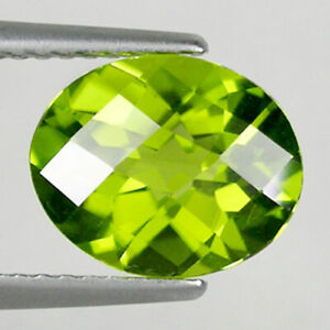 2.67 ct BEST GRADE LUSTROUS NICE GREEN   NATURAL PERIDOT  OVAL CHECKER 2538 LN