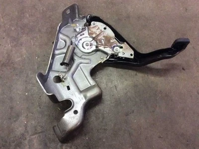 Conjunto de pedal de freno de emergencia de freno eléctrico de estacionamiento para Honda Odyssey 11 12 13 14 15 Foto 1 de 4