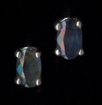 10K 2/5 .40 Carat Solid White Gold Oval Blue Sapphire Solitaire Earrings mR - Image 1 of 2