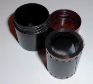 DDR Pouva magica  Bildband Rollfilm Diafilm Rügen Frau Holle Teil 1 schwarzweiss - Picture 1 of 1