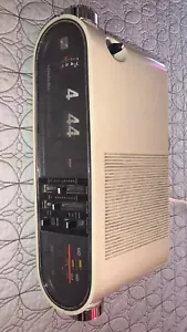 TOSHIBA Flip Home Radio Clock radio RC-803F Beige For Repair Vintage JAPAN MADE - Picture 1 of 9