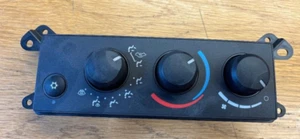 Chrysler P55056569AE Climate Control Panel Temperature Unit A/C Heater - Foto 1 di 4