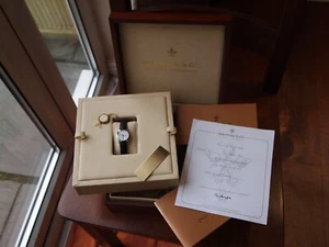 Dreyfuss and co Ladies 1946 watch with original box certificate and brochures - Picture 1 of 20