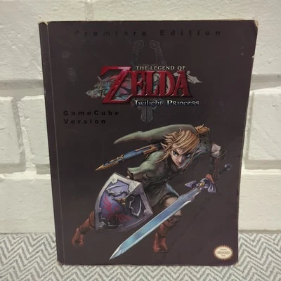 The Legend of Zelda: Twilight Princess  (Nintendo GameCube, 2006) Prima Strategy - Image 1 of 4