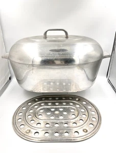 Vintage WAGNER WARE Sidney-O Magnalite 4267-P TURKEY ROASTER POT w/ TRIVET - Picture 1 of 11