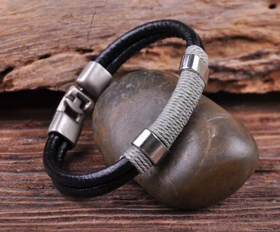 G39 Nuevo Brazalete Pulsera Brazalete Negro Envoltura de Cáñamo Surfer Cuero Hecho a Mano Para Hombre Foto 1 de 4