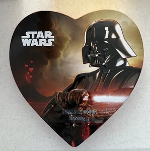Disney Star Wars Darth Vader Valentine Heart Tin Brand NEW - Picture 1 of 4