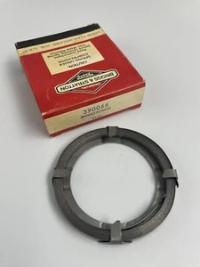 NOS Briggs & Stratton OEM 390066 Rewind Spring - Picture 1 of 3
