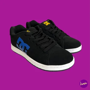 DC SHOES YOUTH Gaveler, Classic Skate Trainers, Black, UK 4.5/EU 36.5/US 5.5 - Picture 1 of 4