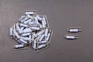 Lot of 50 ERX-1SJR68 Panasonic Metal Film Resistor 0.68 Ohm 5% 1W Axial *FORMED* - Picture 1 of 1