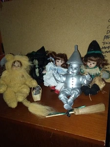 Marie Osmond Set of 4 Wizard of Oz Dolls - Picture 1 of 1