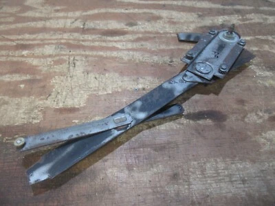 Mercury Monterey 1965 4 puertas sedán puerta interior ventana regulador manivela manual PF Foto 1 de 3