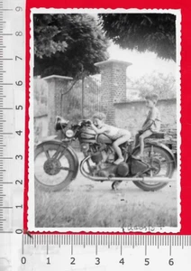 MOTOCICLO DA IDENTIFICARE - BAMBINI IN MOTO - FOTOGRAFIA - Foto 1 di 1