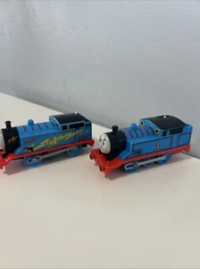 THOMAS THE TRAIN & FRIENDS TRACKMASTER MOTORIZED #1 BLUE TANK ENGINE - Picture 1 of 5