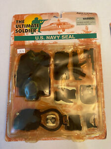 Ultimate Soldier US Navy Seal Accessories Set 1:6 33110 GI Joe
