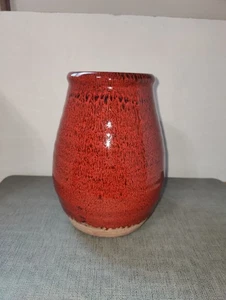 Red Pottery Vase Beautiful Glaze 8 1/2 inches - Picture 1 of 7
