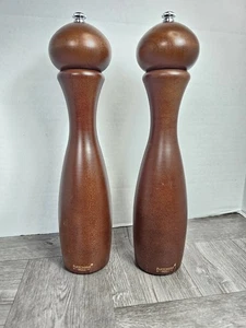 Fletchers Mill 12 Zoll Marsala Holz 12" Salzmühle Walnuss Beize 2er Set  - Bild 1 von 6