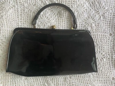 Bolso sin asas vintage Theodore California charol negro broche peine Foto 1 de 4