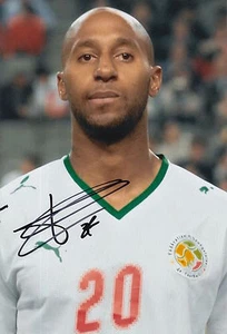 FOTO 12X8 FIRMADA A MANO DE MICKAEL TAVARES DE SENEGAL. - Imagen 1 de 1