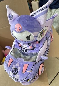 SANRIO HELLO KITTY AND FRIENDS KIDROBOT TOKYO SPEED RACER KUROMI 13" PELUCHE NUEVO - Imagen 1 de 1