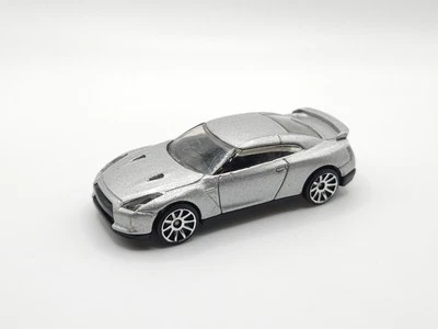 2009 Hot Wheels New Models Silver 2009 Nissan GT-R B7 Diecast - Image 1 of 4