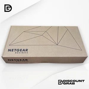 (NOWOŚĆ) NETGEAR ProSafe Plus 16-portowy przełącznik Gigabit Ethernet JGS516PE - Zdjęcie 1 z 3