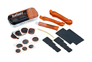 IceToolz Puncture Repair Kit Tin with Tyre Levers - Picture 1 of 1