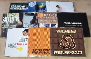 Garage Classics: Job Lot of 10 CD singles - Artful Dodger, Tina Moore etc. - Bild 1 von 21