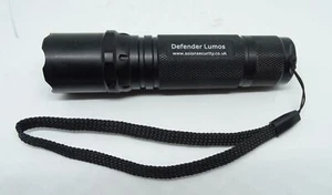 Defender Lumos Official LED Torch 150 Lumen - Picture 1 of 2