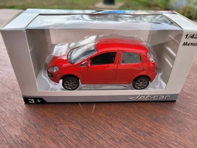 Fiat Punto Evo Rouge Norev 1/43 - Photo 1/4