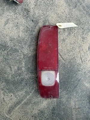 Крышка объектива заднего фонаря со стороны водителя для Ford Bronco LH 1967-1977 годов выпуска - Изображение 1 из 2