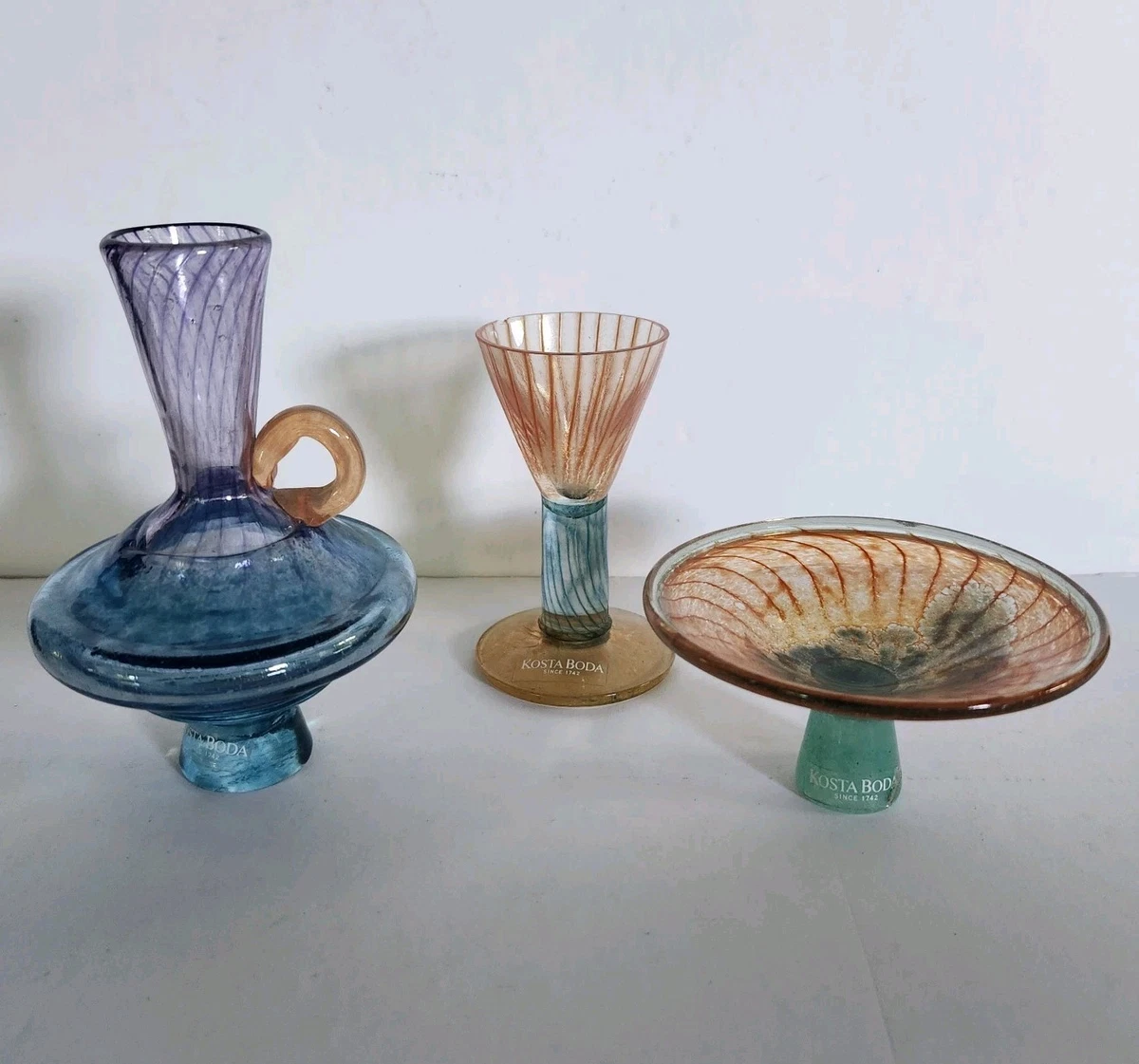 ken　シェル・エングマン カラフルな\"The Eye\"の彫刻 コスタボダ ken シェル・エングマン カラフルな